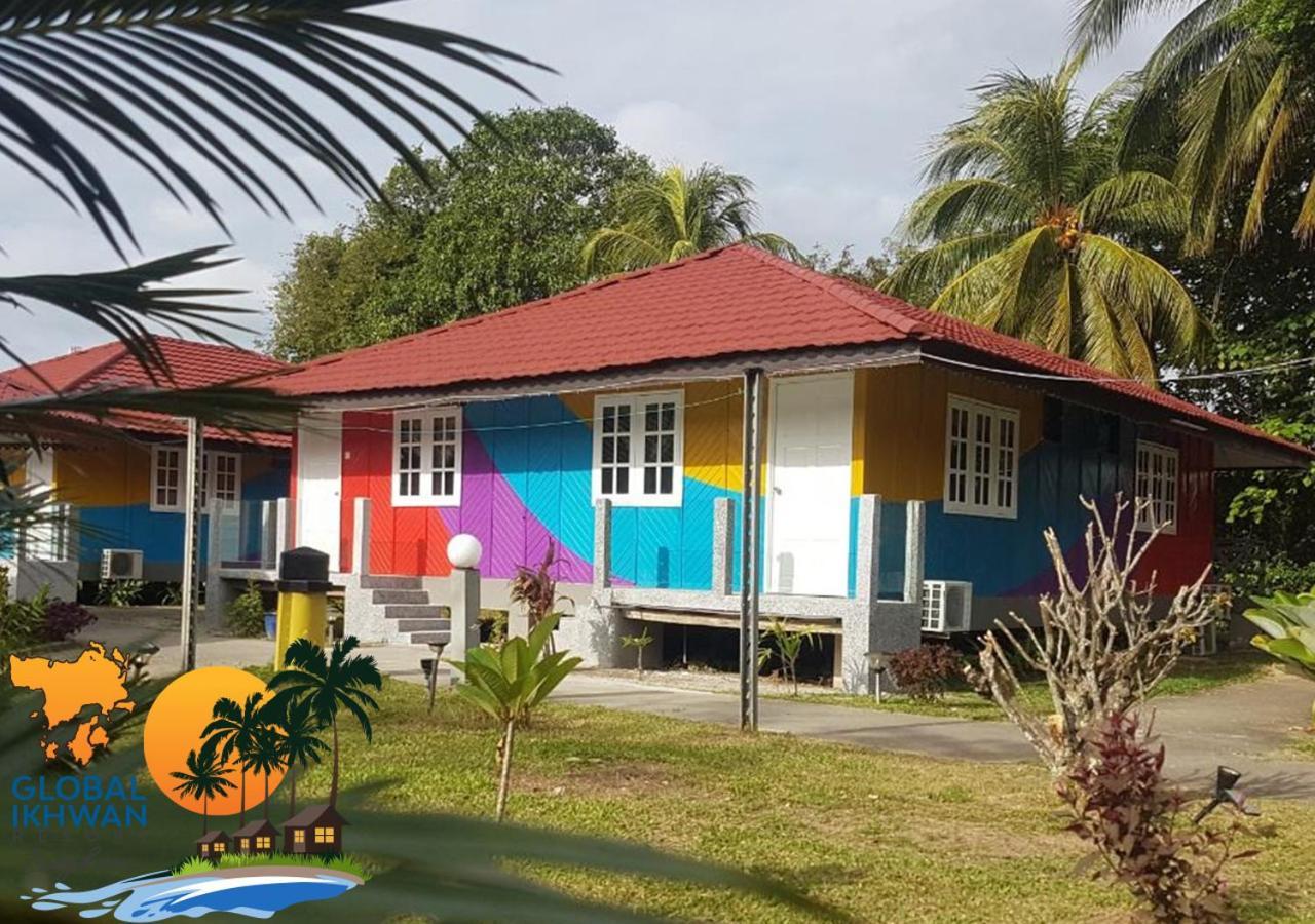 Global Ikhwan Resort Kuah Exterior photo